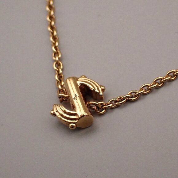 LOUIS VUITTON Logo LV & Me Chain Bracelet " S " Gold-Plated Italy M67176 65RL395 - Picture 13 of 16